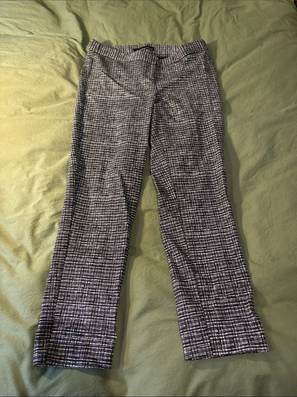 Amanda & Chelsea Black and White Patterned Trousers